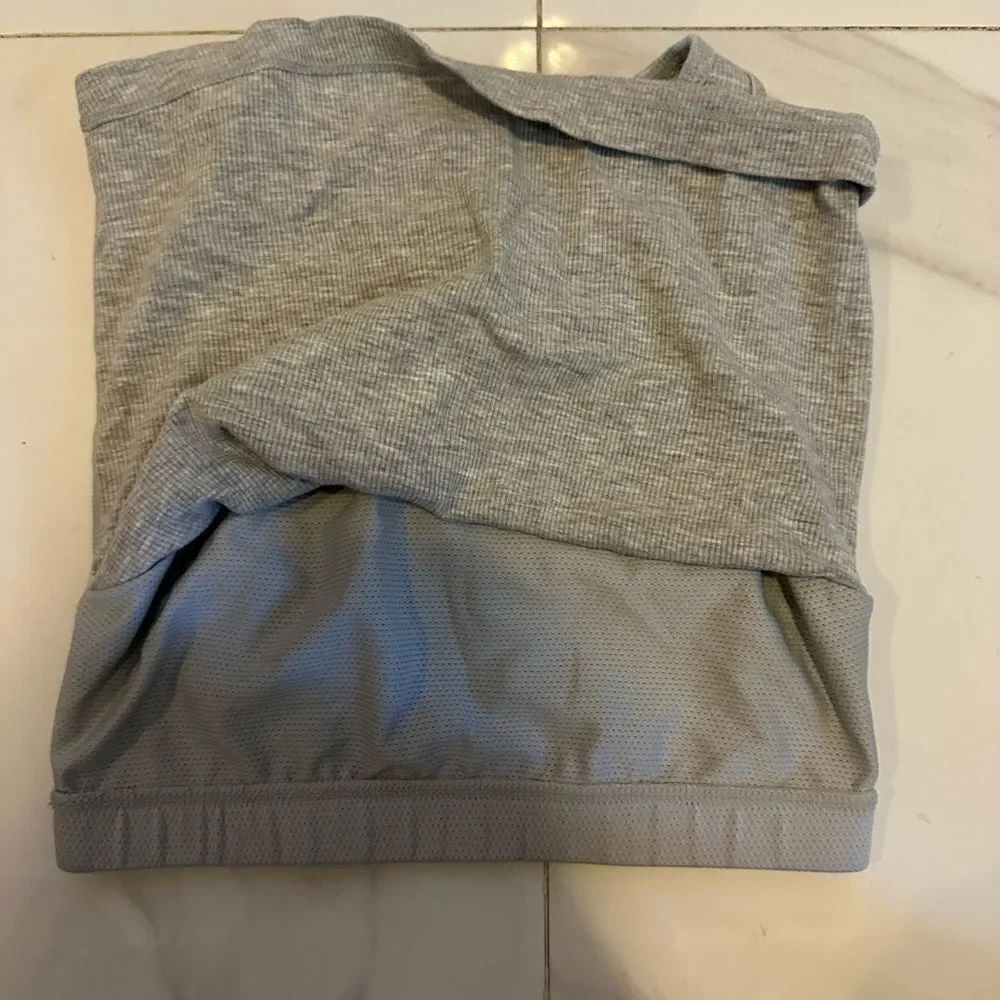 Gray Ribbed Built In bra muscle tee - Picture 2 of 5